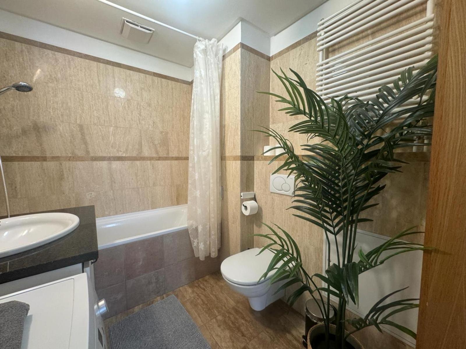 K3 Apartment บูดาเปสต์ ภายนอก รูปภาพ